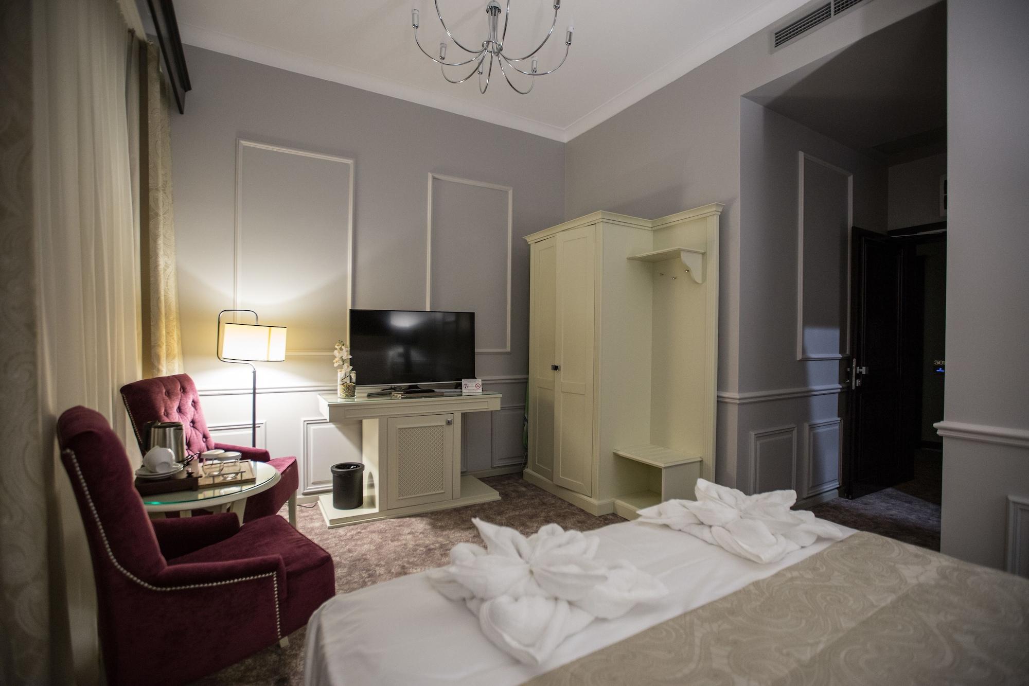 Peninsula Boutique Hotel Constanta Bagian luar foto