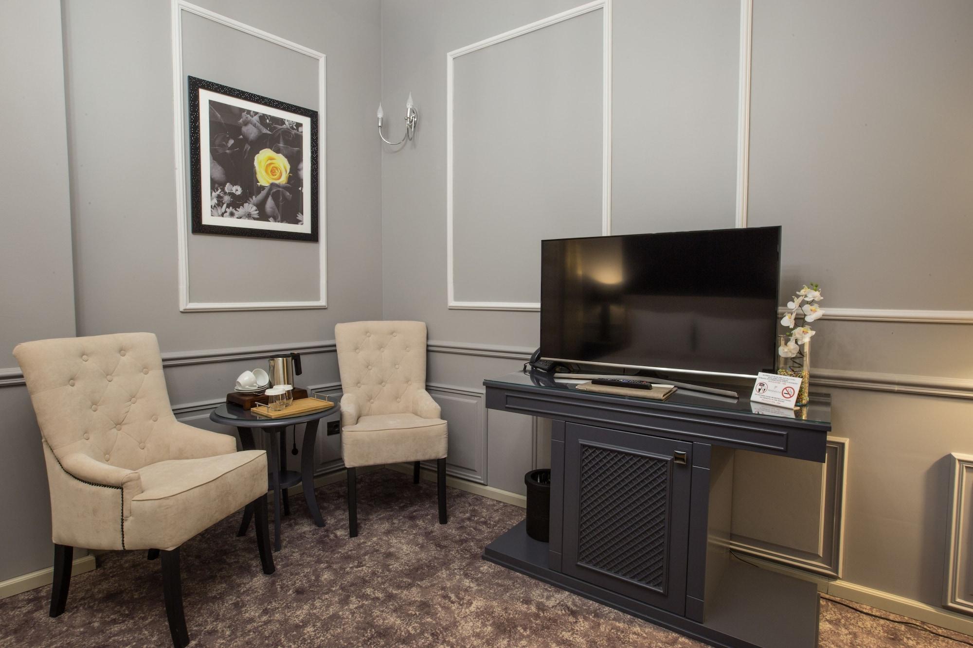 Peninsula Boutique Hotel Constanta Bagian luar foto