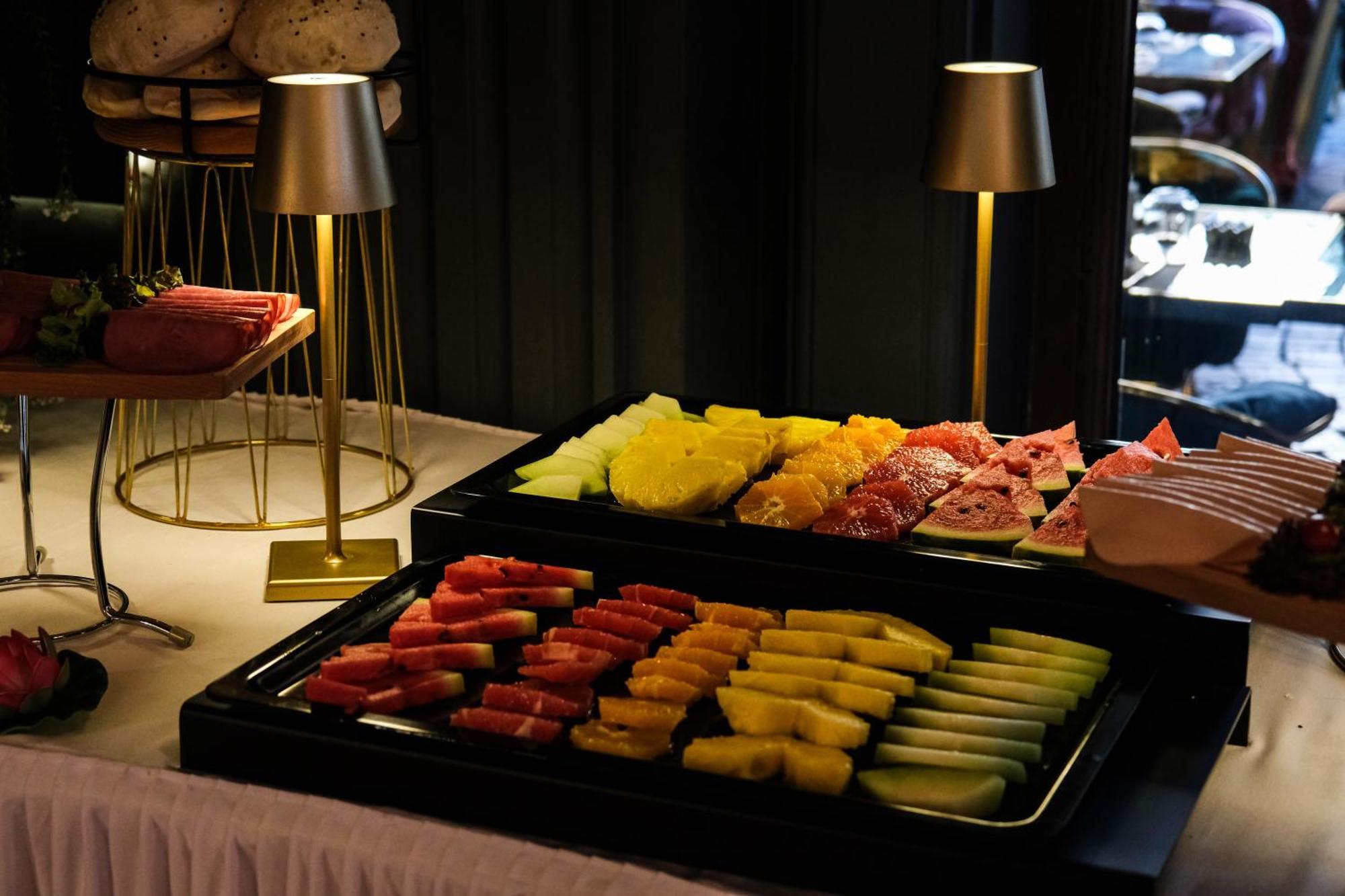 Peninsula Boutique Hotel Constanta Bagian luar foto