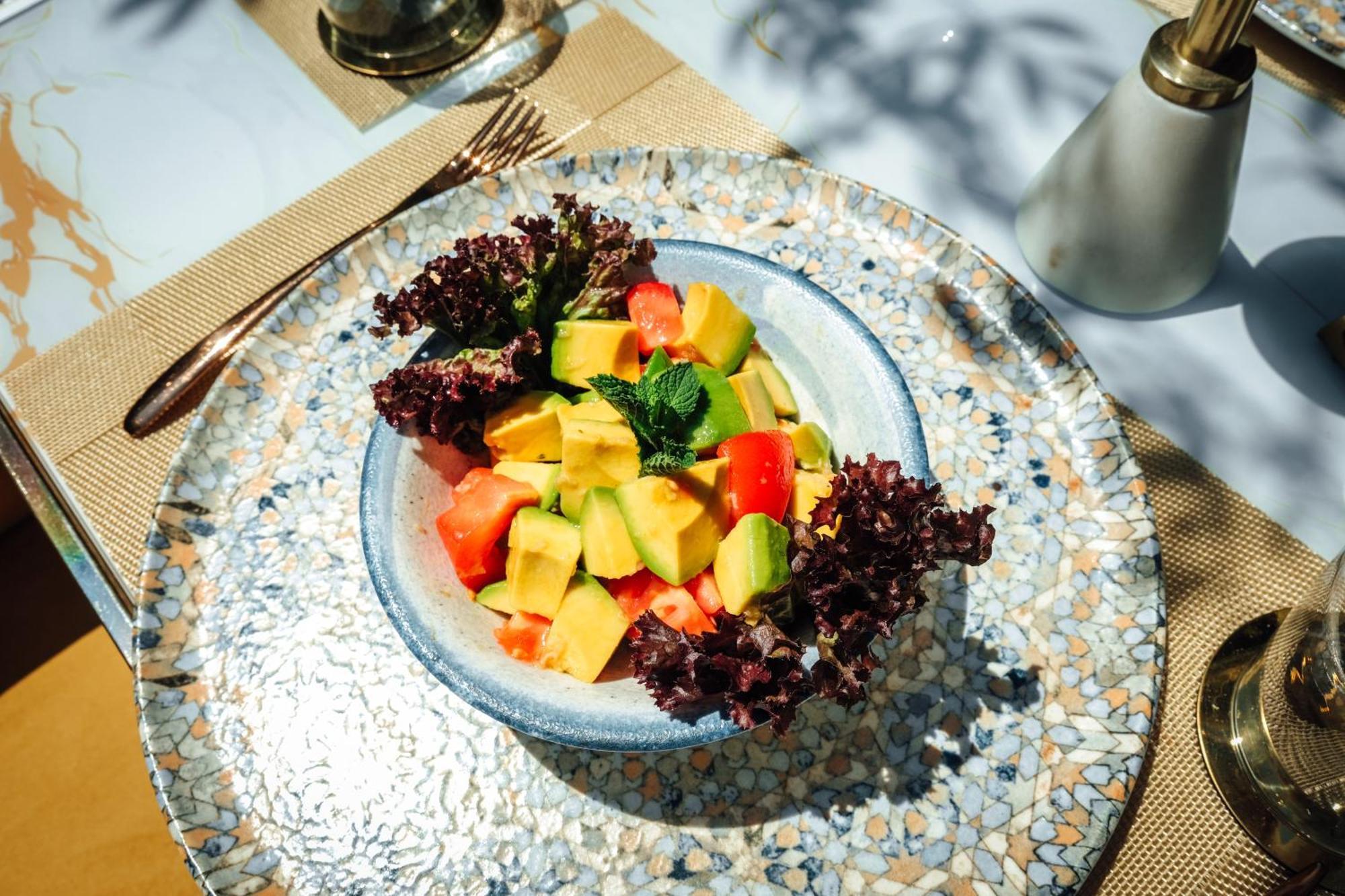 Peninsula Boutique Hotel Constanta Bagian luar foto