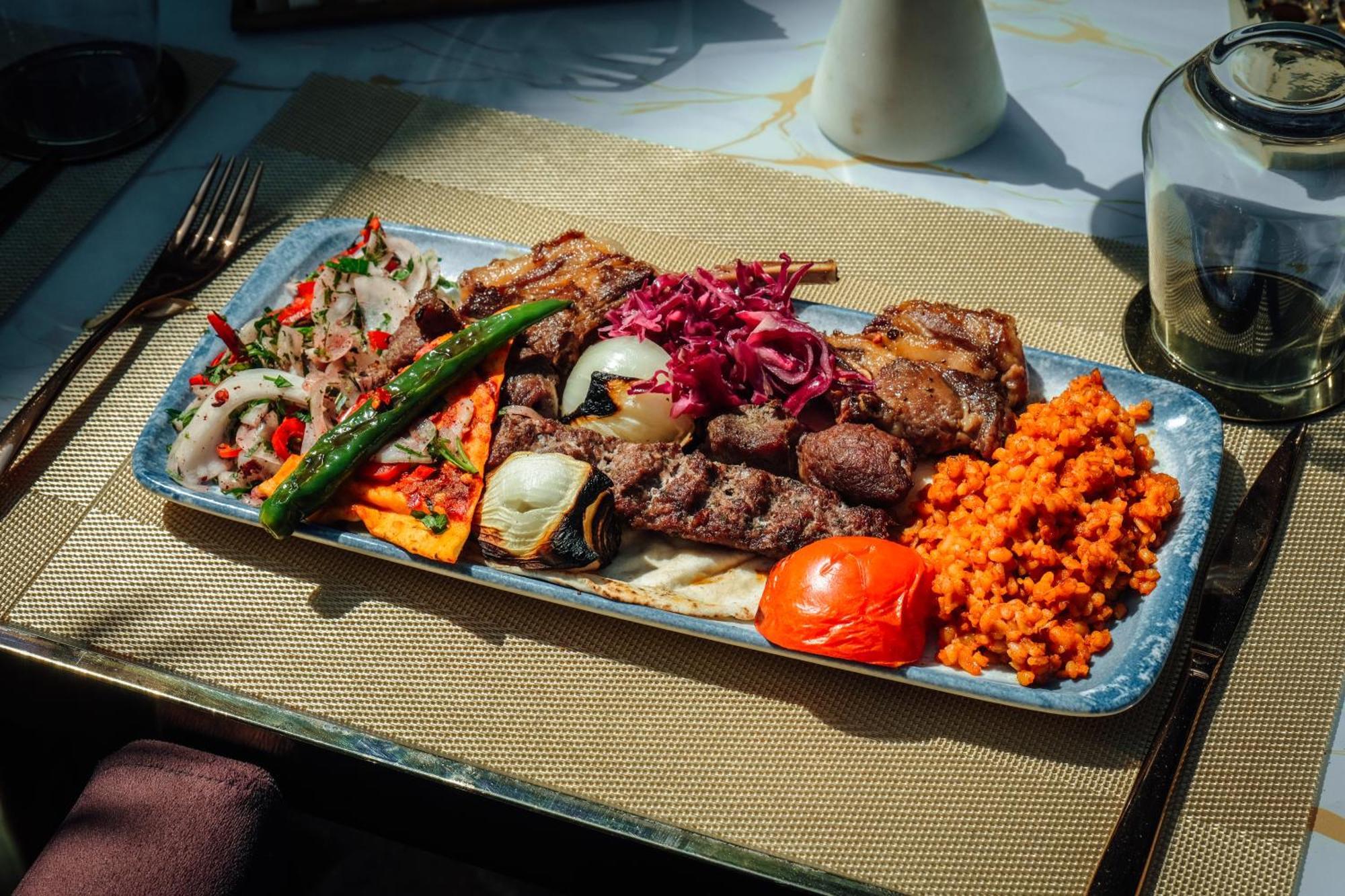 Peninsula Boutique Hotel Constanta Bagian luar foto